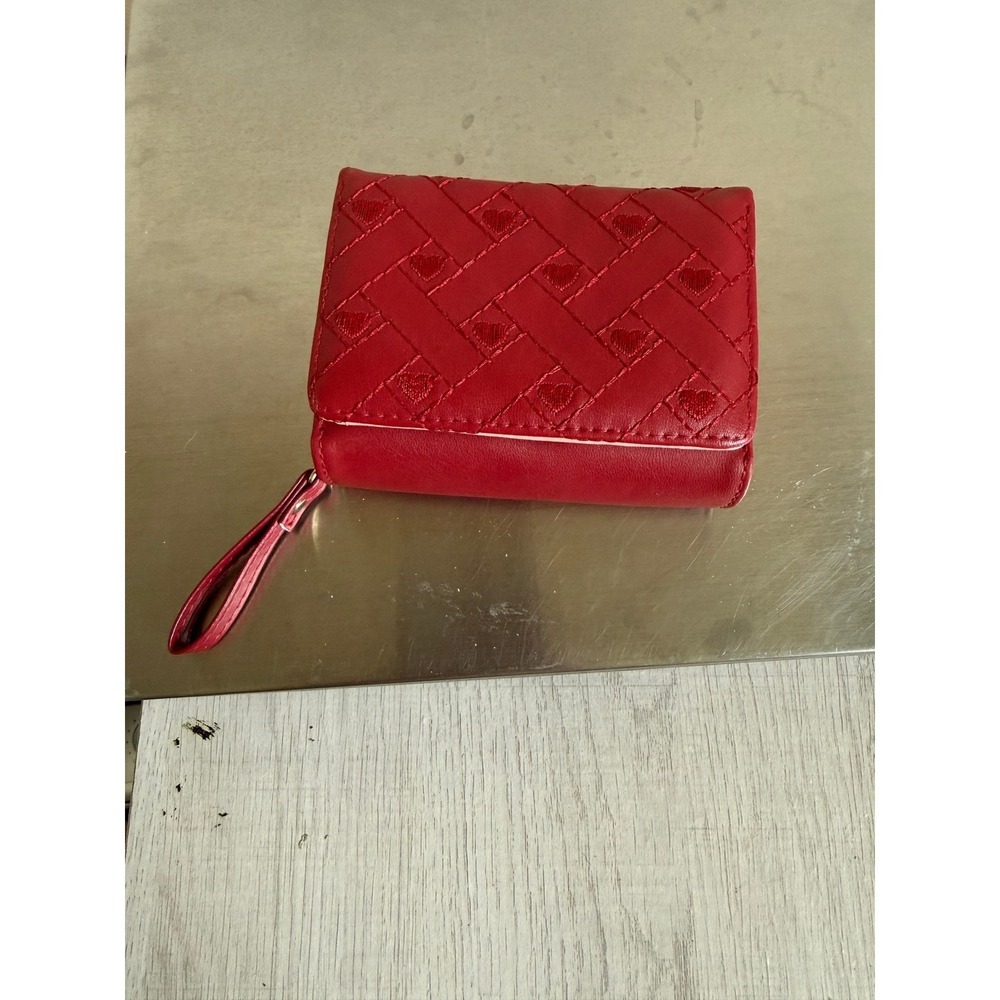 Red Quilted Heart Trifold Wallet Wristlet Zip Around Card Holder